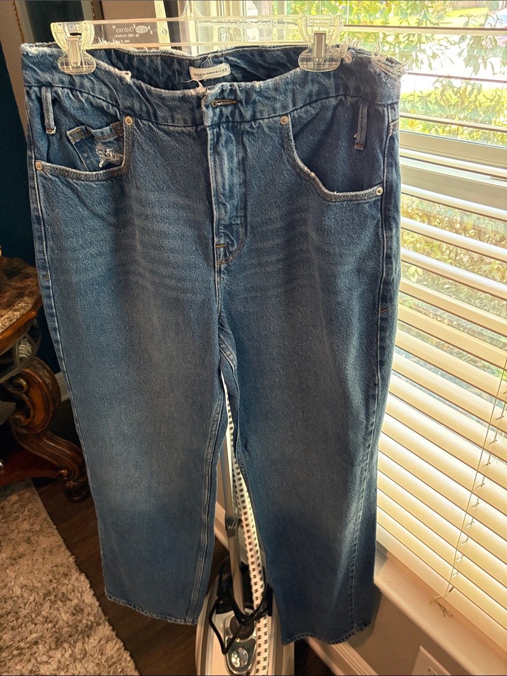 Good American Relaxed Dark Blue Denim Jeans